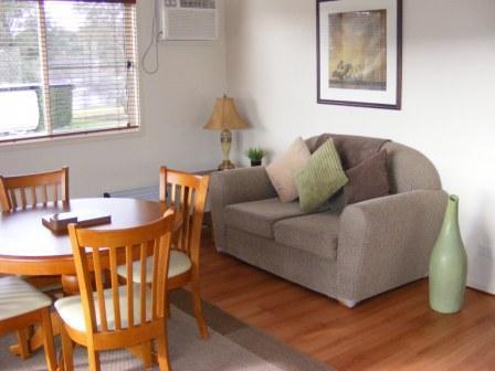 Fossickers Tourist Park - Accommodation Sydney 2