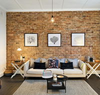 Fox and Hound - Sydney 4u