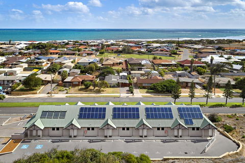 Geraldton Motor Inn - Accommodation Sydney 1