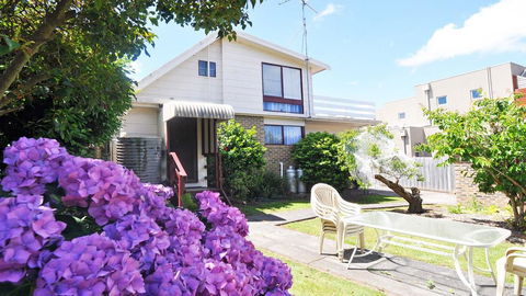 GETAWAY ON GARDEN - FREE WIFI - PET FRIENDLY (OUTSIDE ONLY) - Sydney 4u 3