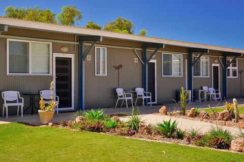 Getaway Villas Unit 38-1 - 1 Bedroom Disabled Friendly Accommodation - Sydney 4u 3