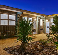 Getaway Villas Unit 38-11 - 1 Bedroom Self-Contained Accommodation - Sydney 4u
