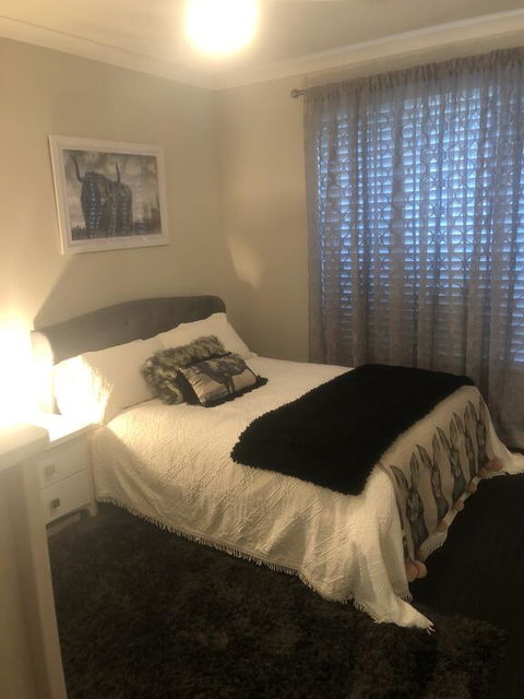 Gibbagunyah Manor - Accommodation Sydney 0