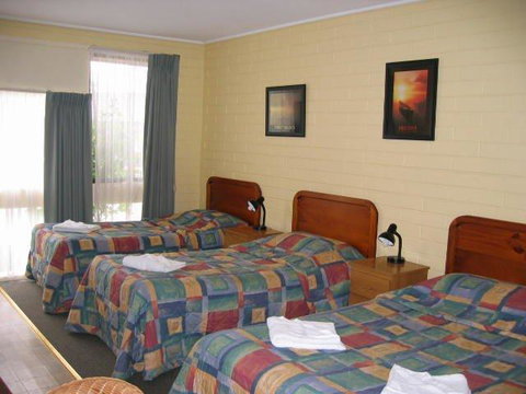 Gisborne Motel - Accommodation Sydney 2