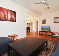 Glandore Estate Vineyard Homestead onsite cellar door  walk to restaurants incl EXP - Sydney Resort