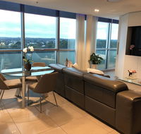 Glasshouse Apartment - at Parramatta - Sydney 4u