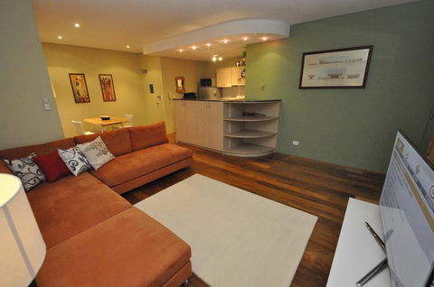 Glebe Self-Contained Modern One-Bedroom Apartment (47ROS) - Accommodation Sydney 2