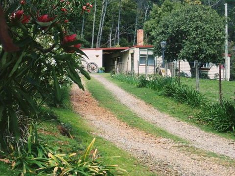 Glenbrook House & Cottage - Sydney 4u 1