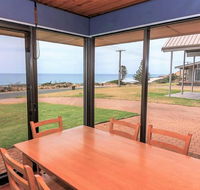 Gold Coast Views - 10 Gold Coast Drive - Sydney 4u