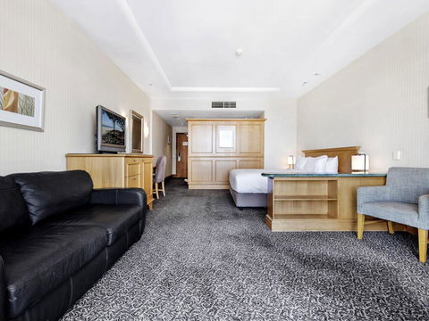 Gold Tower Private 2 Bedroom Dual Key - Accommodation Sydney 1