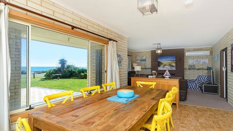 Golden Days - 30 Gold Coast Drive - Sydney 4u 0