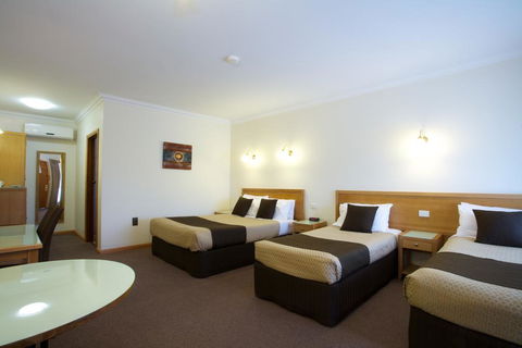 Golden Grain Motor Inn - Sydney 4u 1