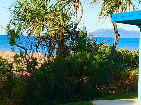 Golden Sands Beach House - Sydney 4u 1