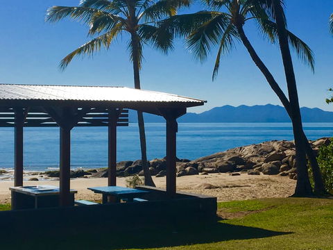 Golden Sands Beach House - Sydney 4u 0