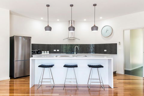 Golton In The Gap - Sydney 4u 1