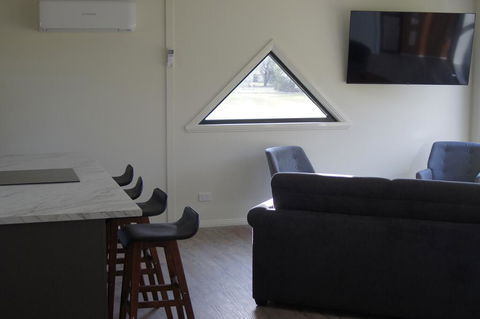 Goolwa Spa & River Retreat House - Sydney 4u 1