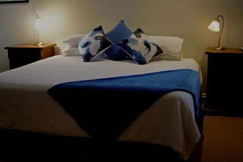 Goolwa Spa & River Retreat House - Sydney 4u 0