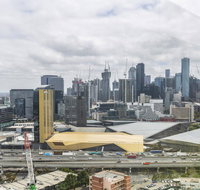 Gravity defyingLight filled apartmentBay to city viewsRooftop deckHot tubNetflix - Accommodation Sydney