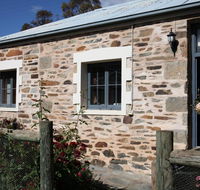 Griffiths Cottage - Sydney 4u