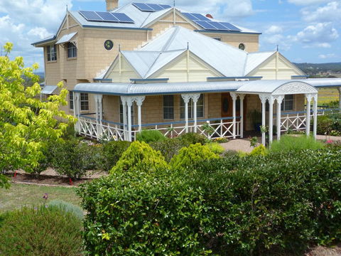 Grovely House - Sydney 4u 0