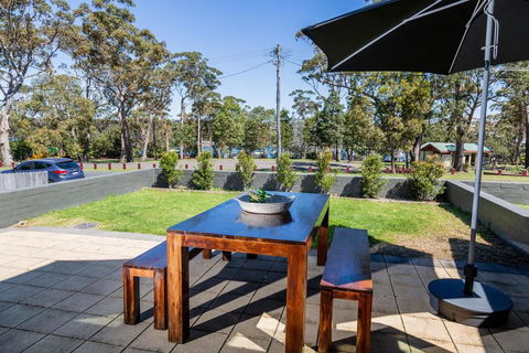 HARBOUR LIGHTS - Ulladulla - Accommodation Sydney 0