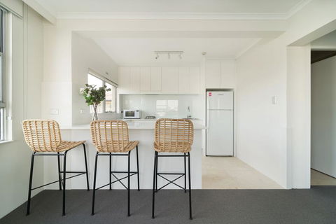 Harbourside #49 - Sydney 4u 1