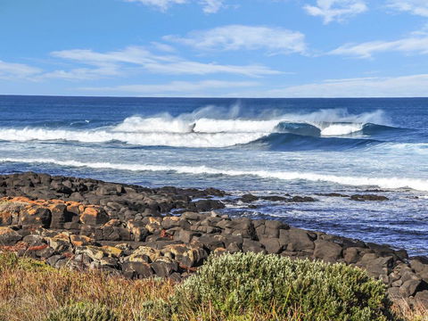 HEARN'S BEACHSIDE VILLA 4 - Sydney 4u 2