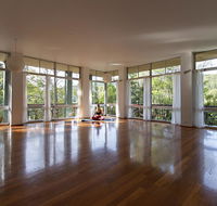 Heart  Soul Retreats - Sydney 4u