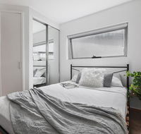 Heart of Sandringham Apartment by Ready Set Host - Accommodation Sydney