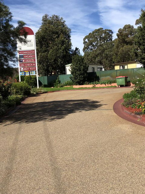 Heritage Motor Inn Goulburn - Sydney 4u 3