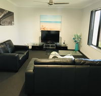 Hervey Bay Holiday Home - Sydney 4u