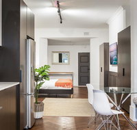 High-End Studio Near Parks Theatres and Dining - Sydney Resort