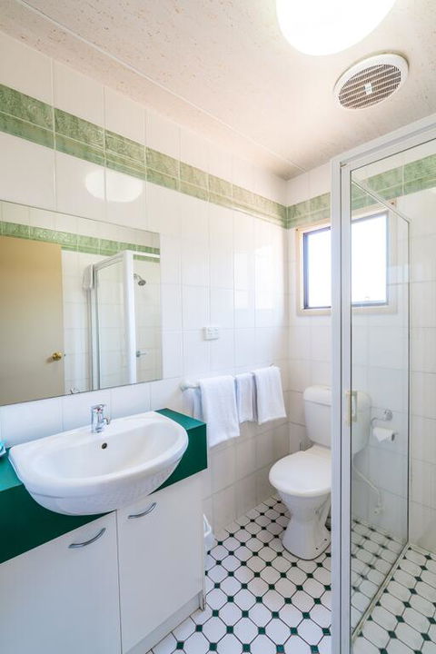 Highway 1 Caravan And Tourist Park - Sydney 4u 3