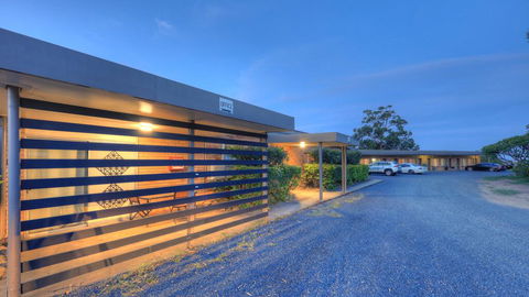 Hilldrop Motor Inn - Sydney 4u 2