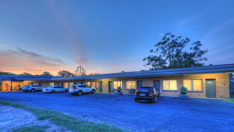 Hilldrop Motor Inn - Sydney 4u 3