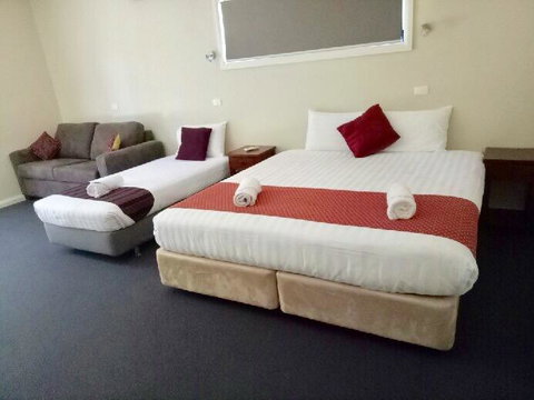 Hillview Farmstay - Accommodation Sydney 2