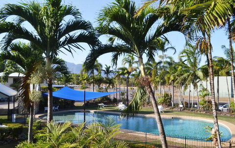 Hinchinbrook Resorts - Sydney 4u 0
