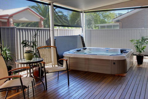 Holistic Haven - Accommodation Sydney 1