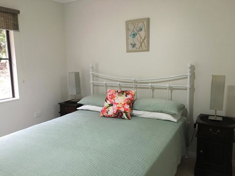 Honeybee House - Sydney 4u 2