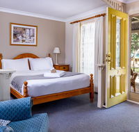 Honeysuckle Cottages - Sydney 4u