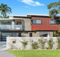 Horizons at Currarong - architecturally designed beach house - Accommodation Sydney