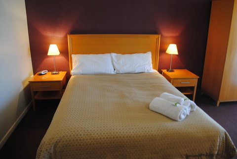 Horse & Jockey Hotel Motel - Sydney Resort 1