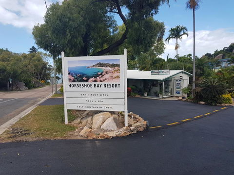 Horseshoe Bay Resort - Sydney 4u 0