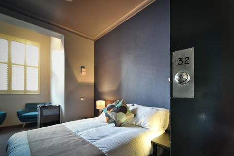 Hotel Canobolas - Sydney 4u 1