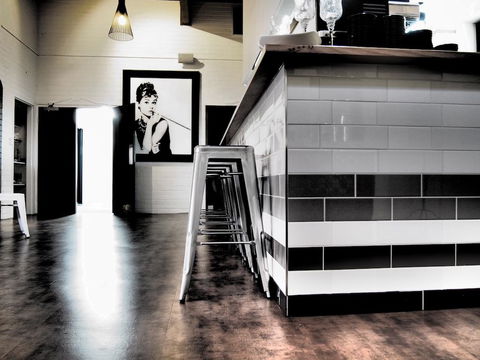 Hotel Gracelands - Sydney 4u 2