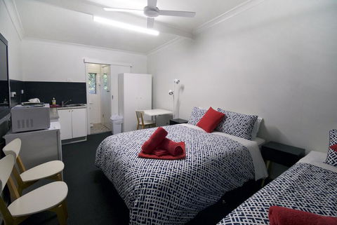 Jabiru Motel - Sydney 4u 3
