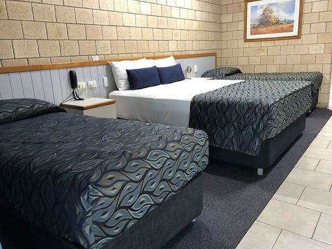 Jacaranda Country Motel - Sydney 4u 1