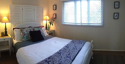 Jacaranda House Bed & Breakfast - Sydney 4u 2