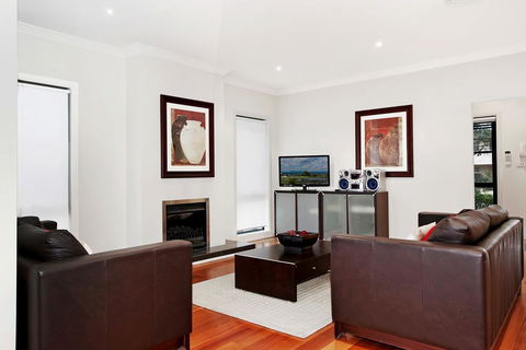 Jacarandas Parkview - Sydney 4u 3
