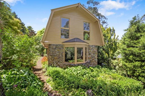 Jalscene - Accommodation Sydney 1